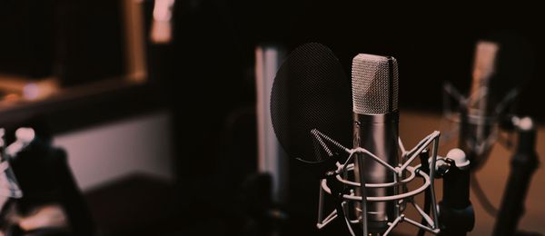 Narrating audiobooks as an independent contractor with Findaway Voices